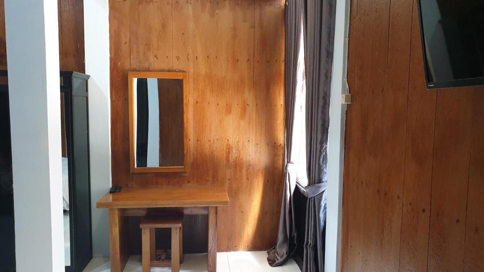 Capital O 92612 Penginapan D'Alas Purwo & Beachnearpadang Savana Sadengan Banyuwangi  Εξωτερικό φωτογραφία