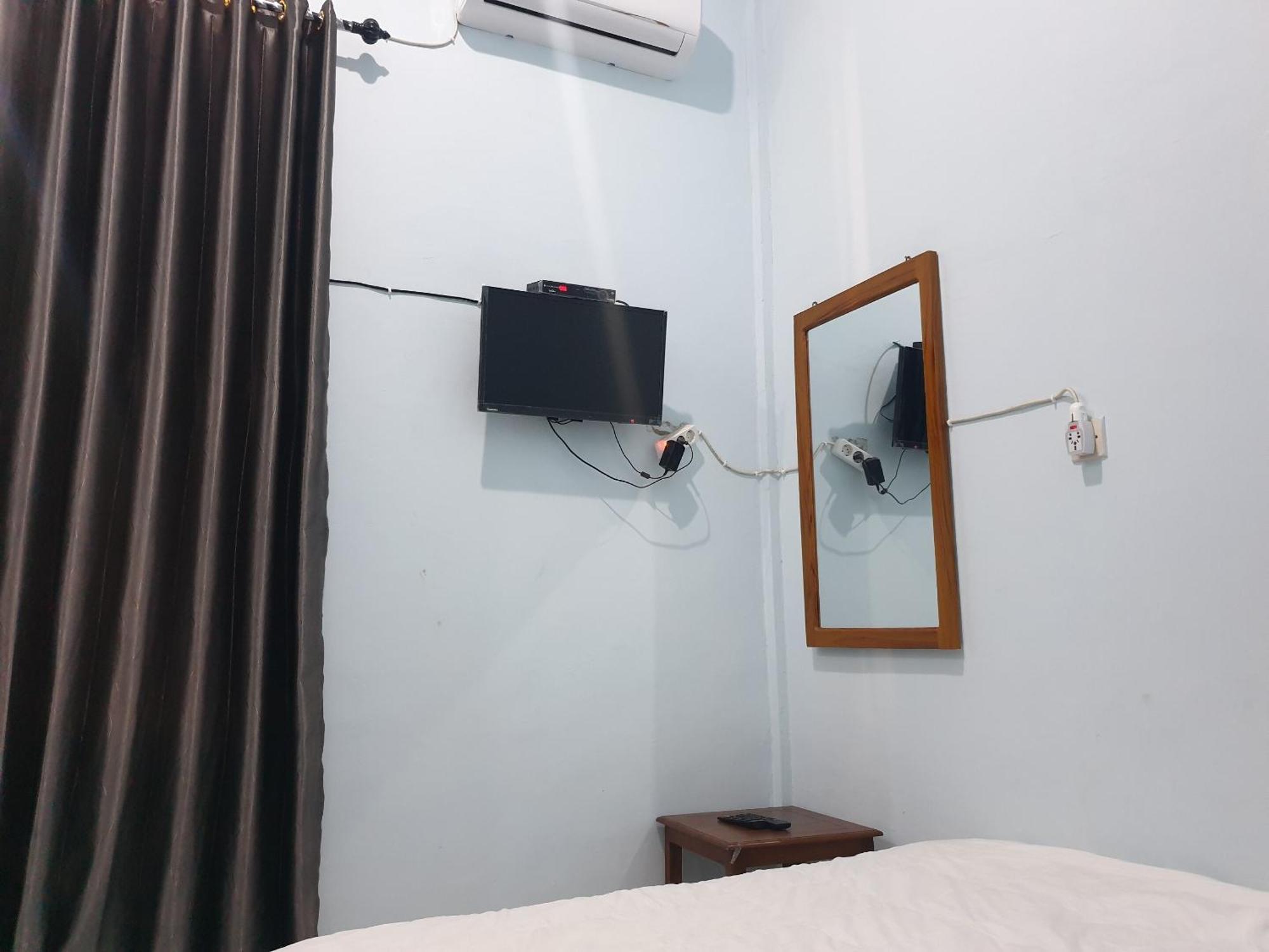 Capital O 92612 Penginapan D'Alas Purwo & Beachnearpadang Savana Sadengan Banyuwangi  Εξωτερικό φωτογραφία
