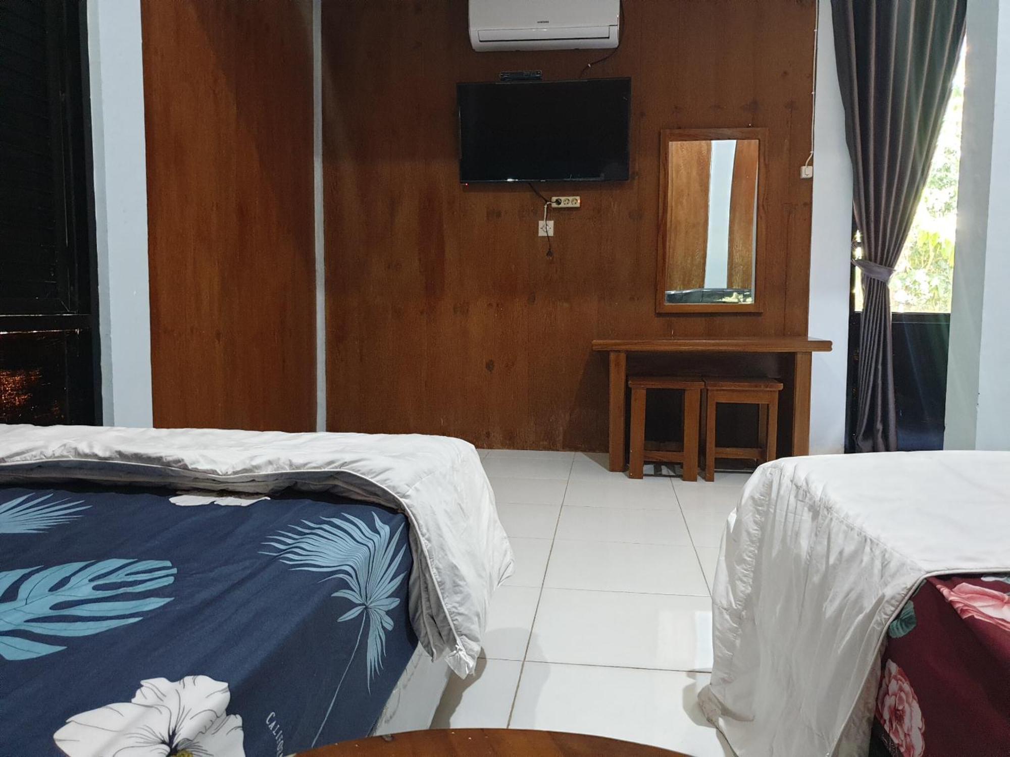 Capital O 92612 Penginapan D'Alas Purwo & Beachnearpadang Savana Sadengan Banyuwangi  Εξωτερικό φωτογραφία