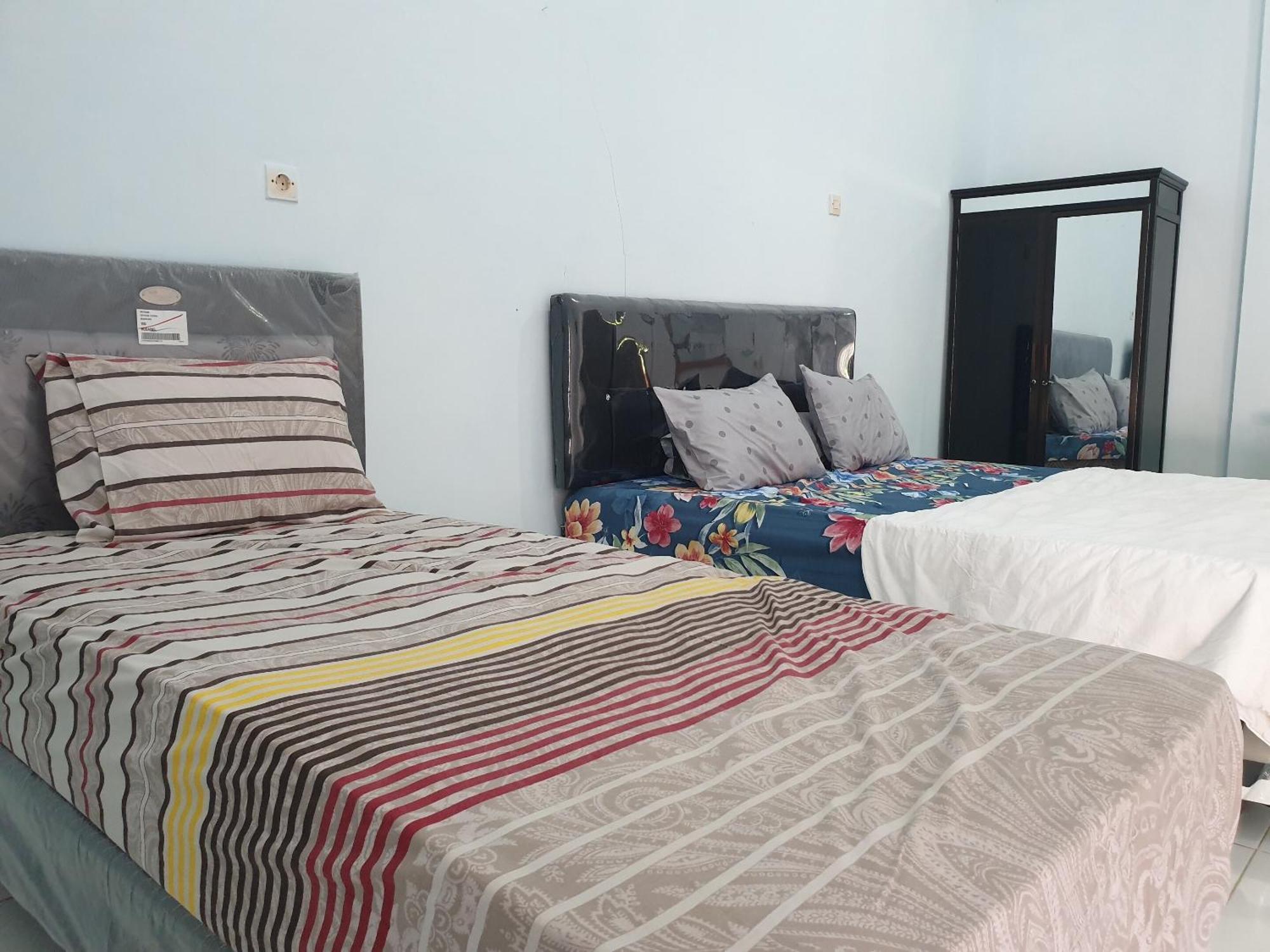 Capital O 92612 Penginapan D'Alas Purwo & Beachnearpadang Savana Sadengan Banyuwangi  Εξωτερικό φωτογραφία